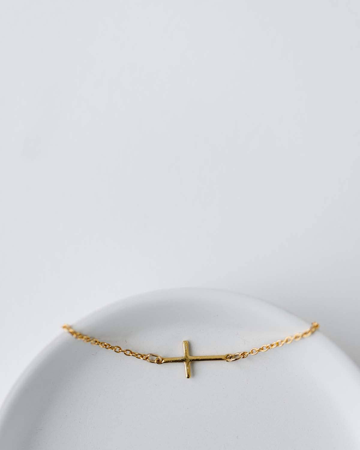 Faith Gold Cross Bracelet